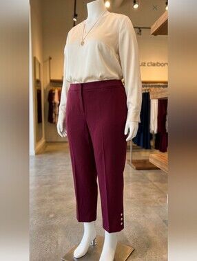 **Liz Claiborne Wine Cropped Tailored Pants Waist 24.5" Inseam 28"